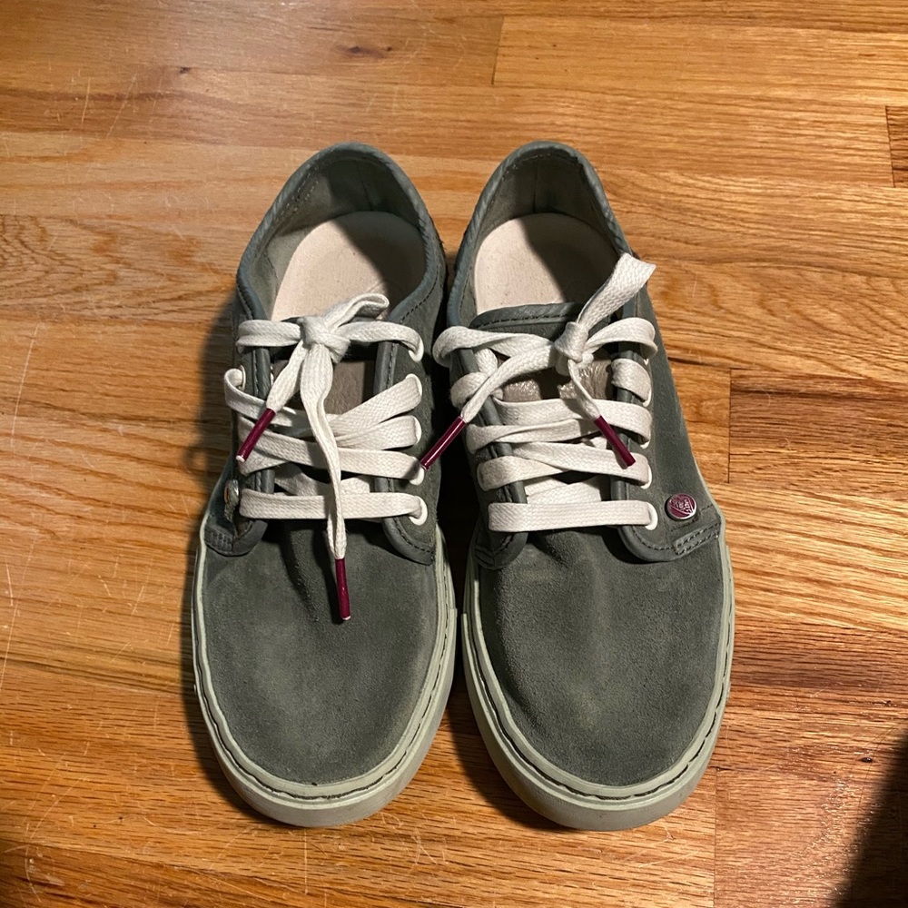 Satorisan Sneakers size 38 size 7 US